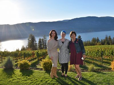 Mother Daughters Group at Arrowleaf Cellars 