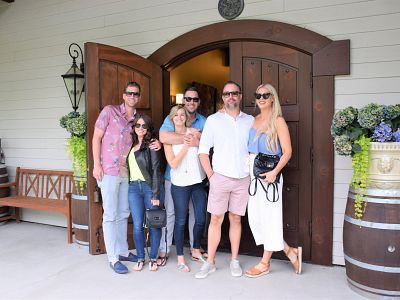 Couples Tour at Ancient Hill Estate Winery 