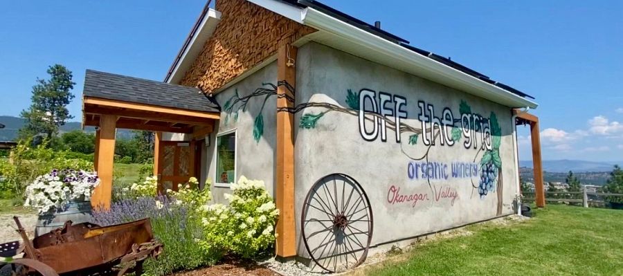 off-the-grid-organic-winery-west-kelowna